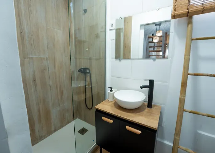 Davila Lofts By Urbanhosting * Santender