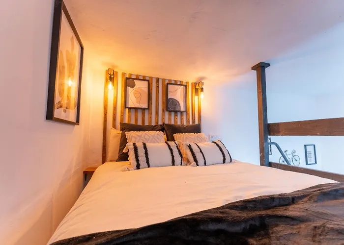 Davila Lofts By Urbanhosting * Santander