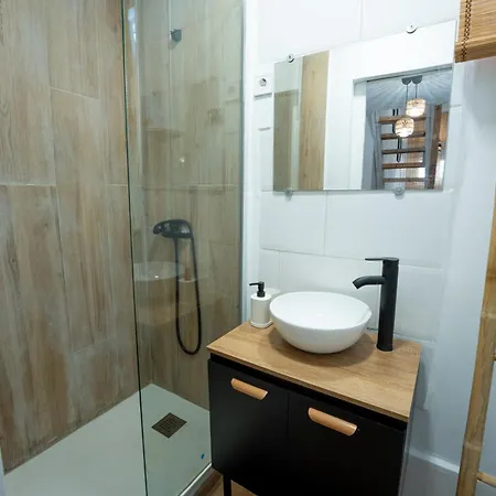 Davila Lofts By Urbanhosting * Santander